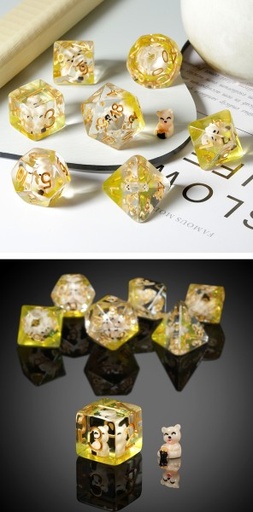 [2110000187781] Resin Dice Set (7) Honey Bear